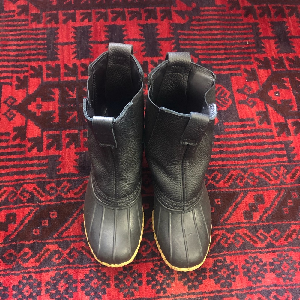 Slip on LL bean boots W's 7, but feels more like W's 7.5  or 8.